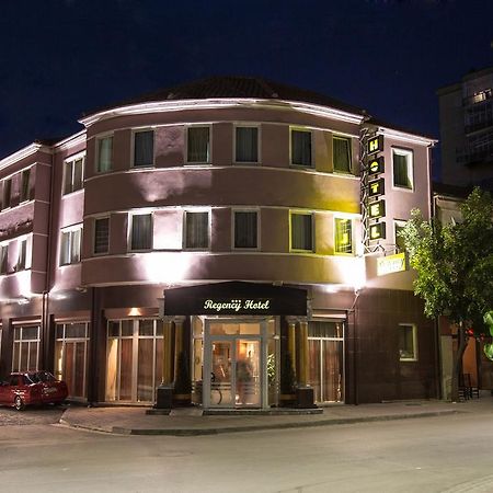 Hotel Regency Korce Bagian luar foto