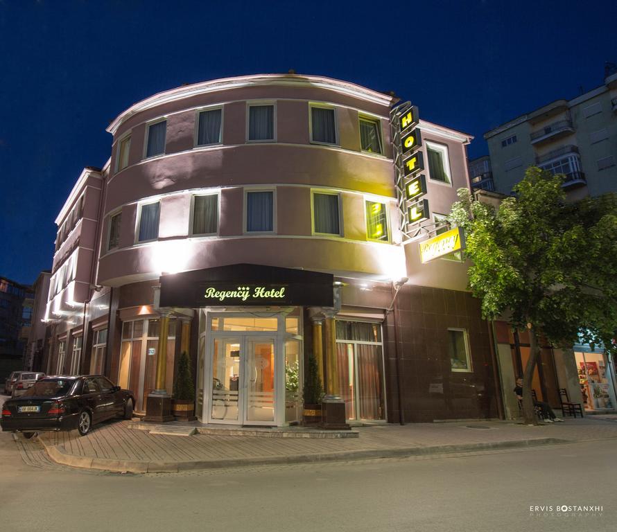 Hotel Regency Korce Bagian luar foto