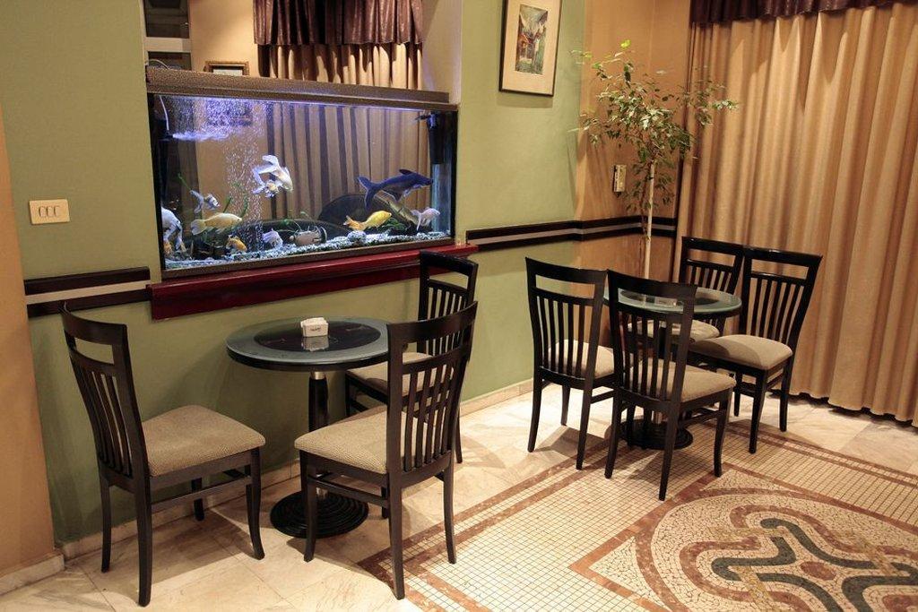 Hotel Regency Korce Bagian luar foto