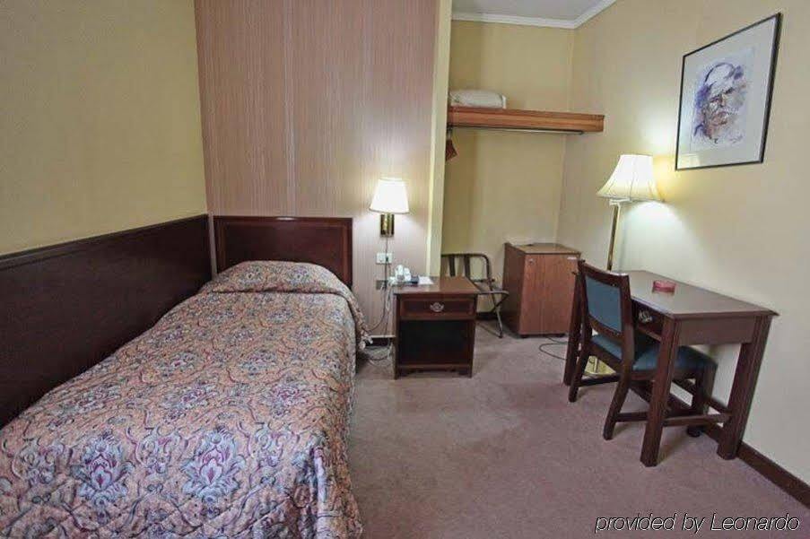 Hotel Regency Korce Bagian luar foto